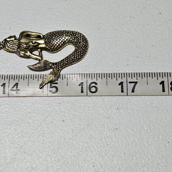 Vintage Gold Tone Mermaid Pendant Necklace Boho Fantasy Beach Core Jewelry - Picture 5 of 5